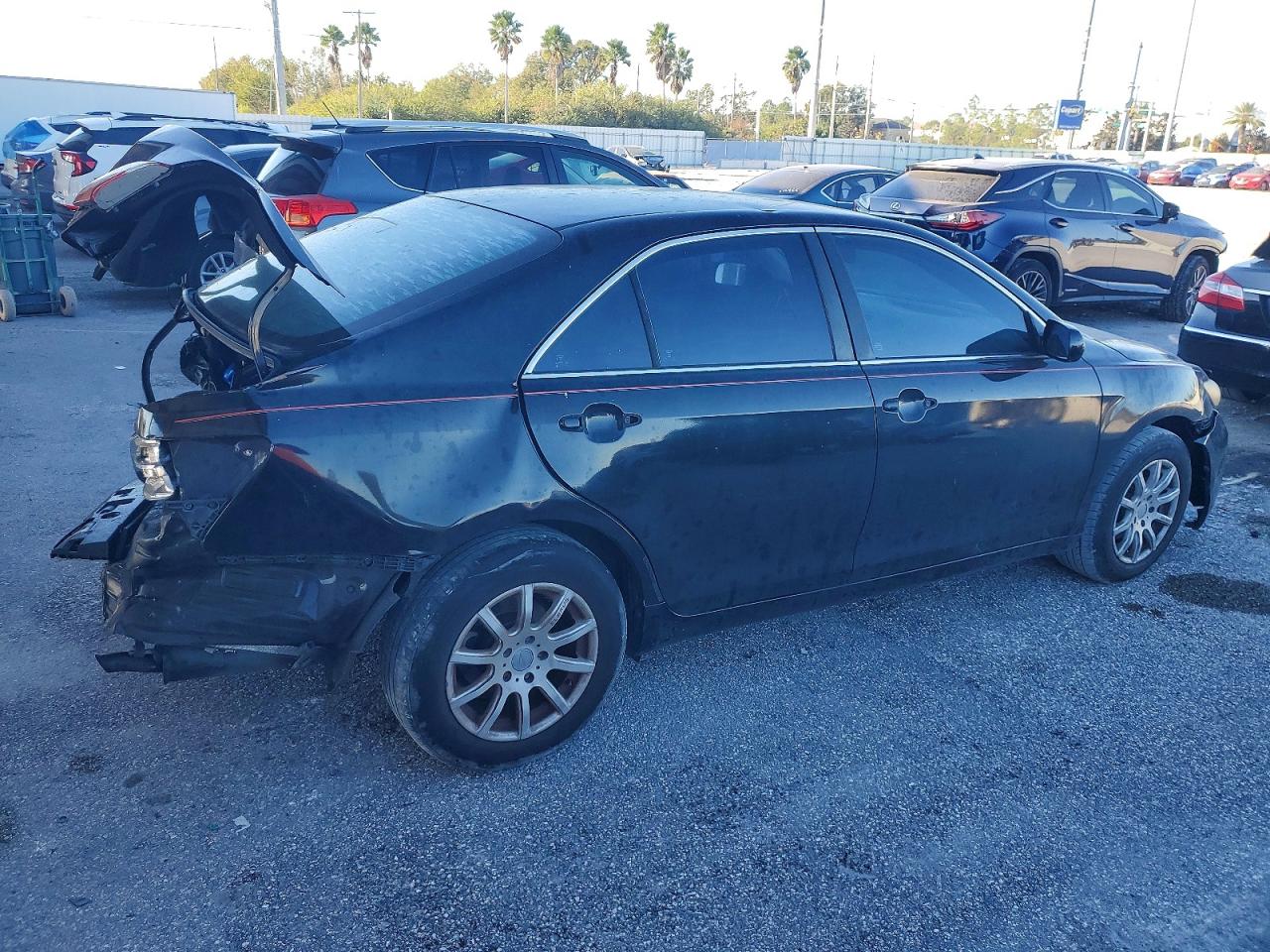 2009 TOYOTA CAMRY BASE photo 3