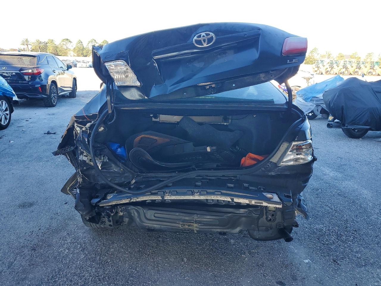 2009 TOYOTA CAMRY BASE photo 6
