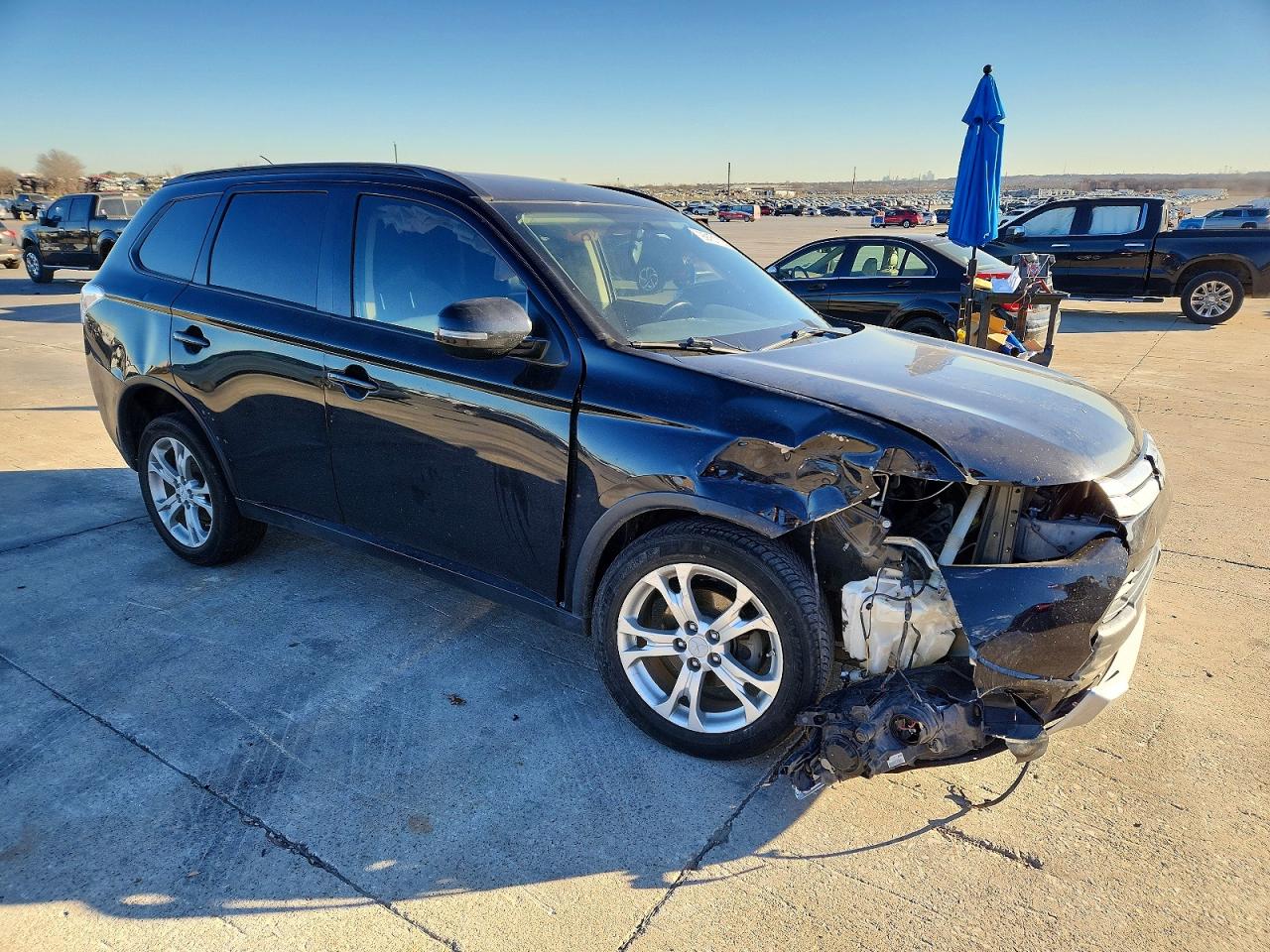 2015 MITSUBISHI OUTLANDER SE photo 4