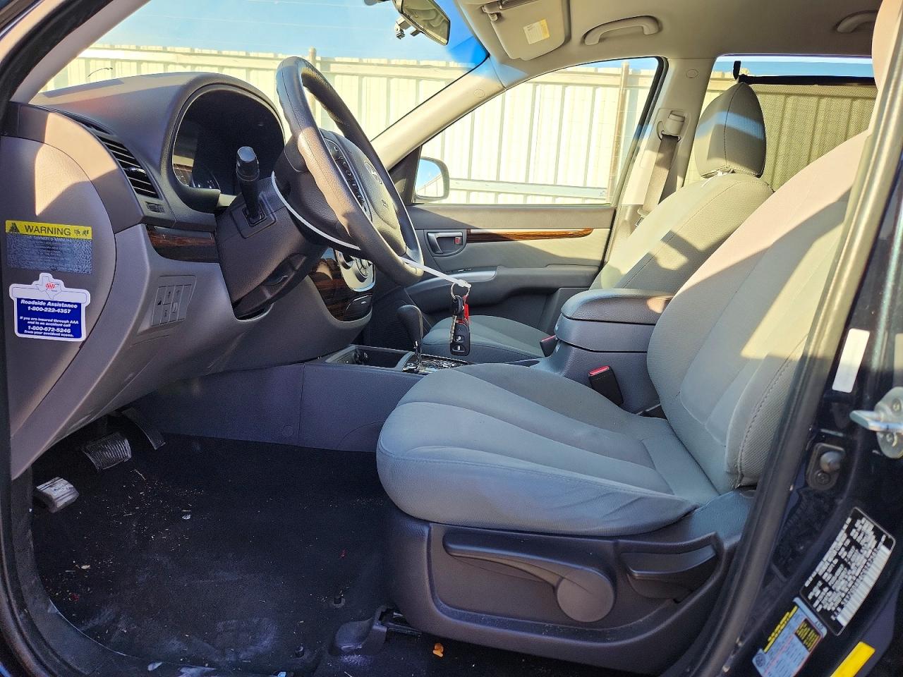 2012 HYUNDAI SANTA FE GLS photo 13