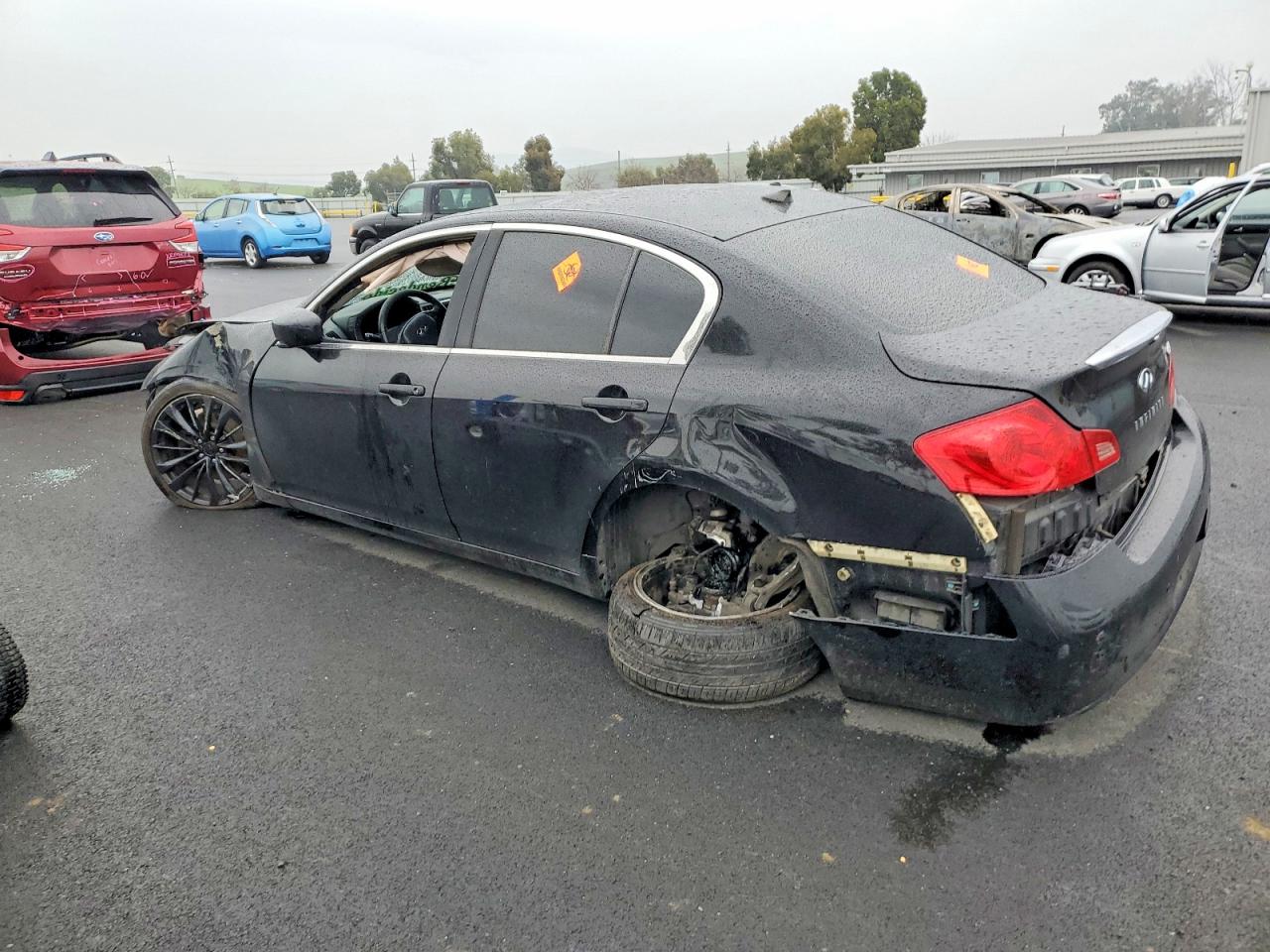 2013 INFINITI G37 BASE photo 3