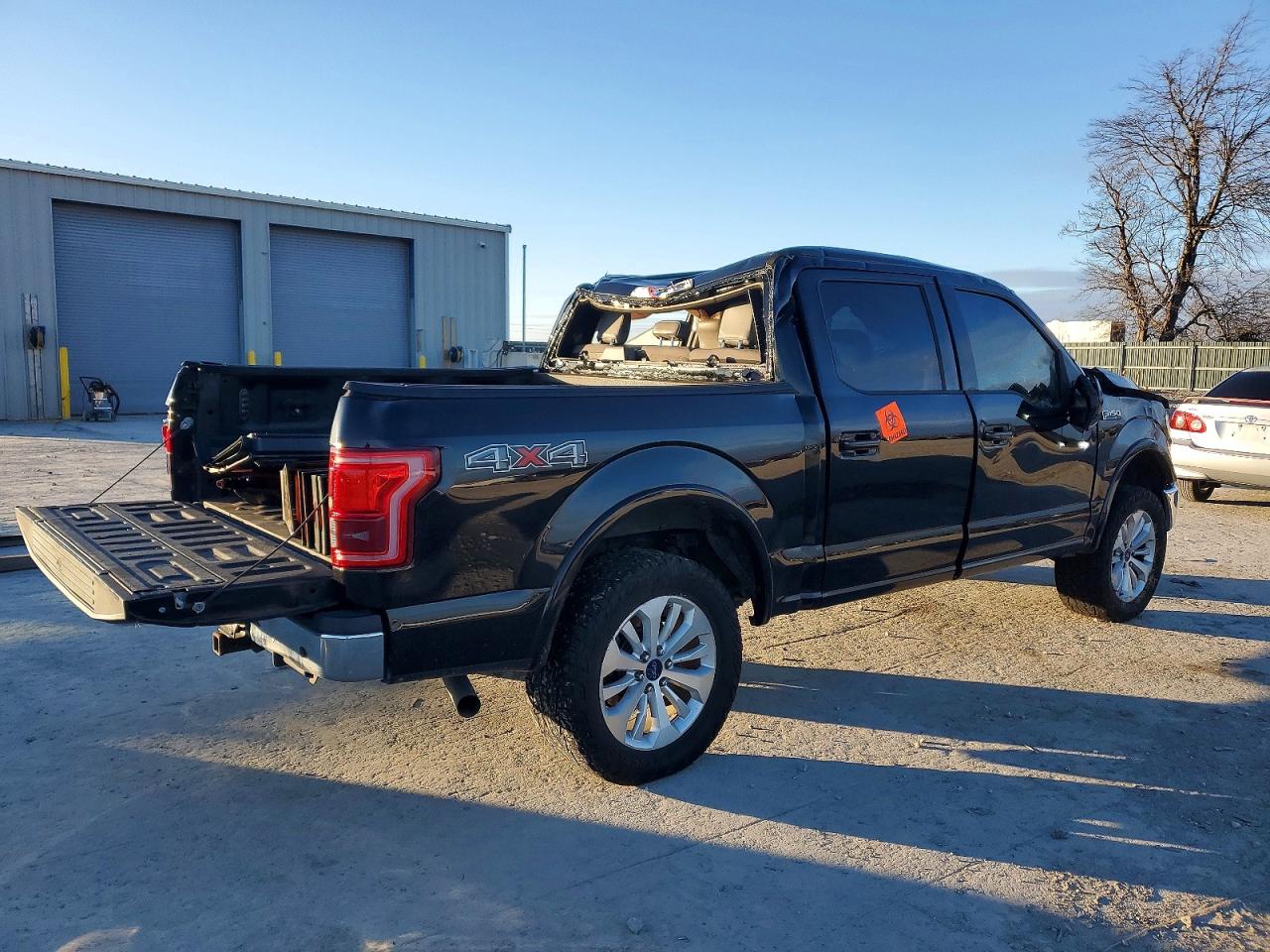 2015 FORD F150 SUPERCREW photo 3