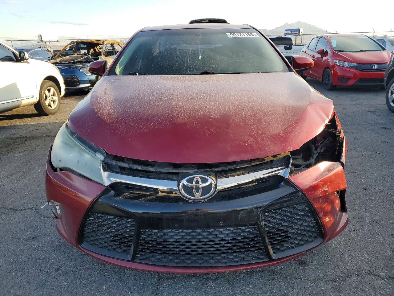 2017 TOYOTA CAMRY LE photo 5