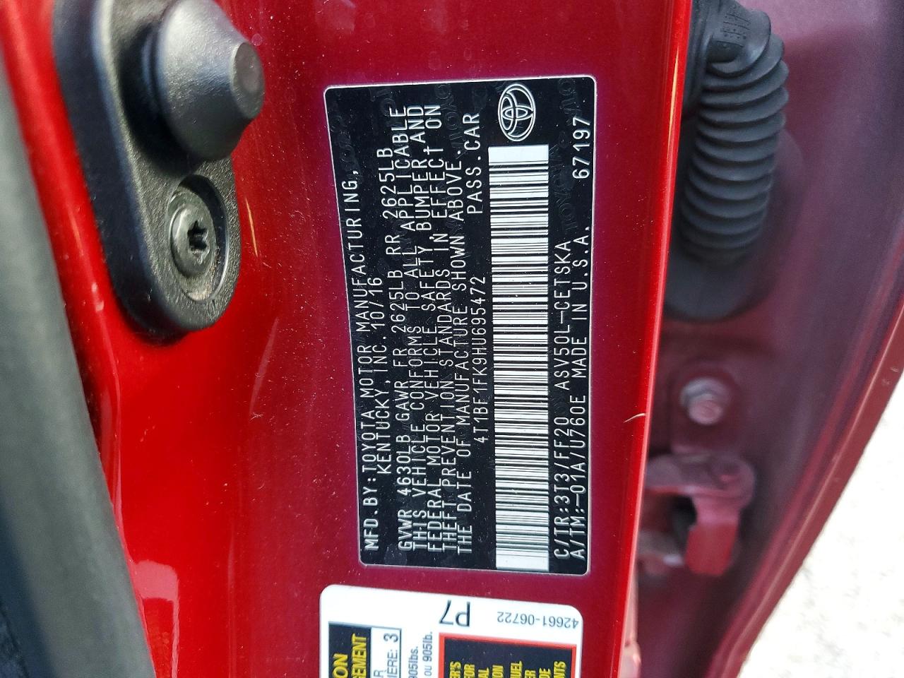 2017 TOYOTA CAMRY LE photo 12