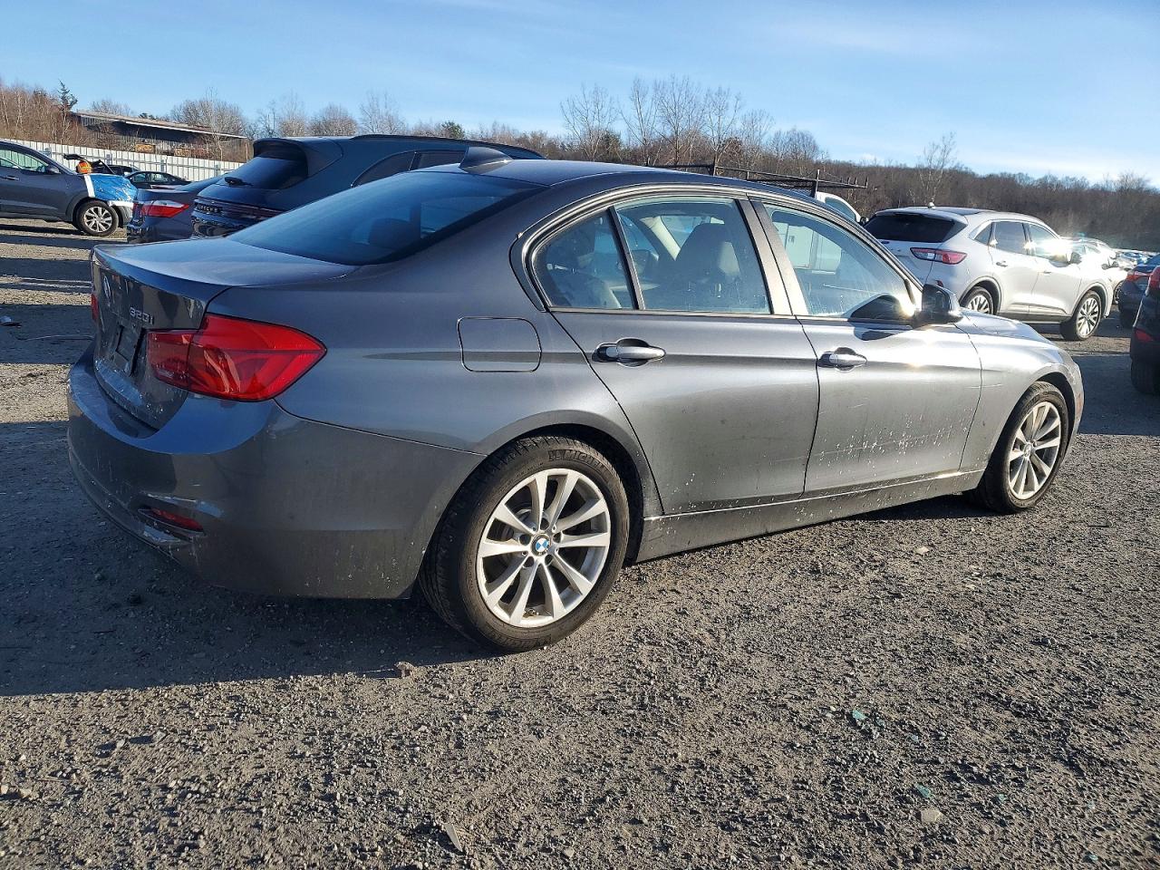 2018 BMW 320 XI photo 3