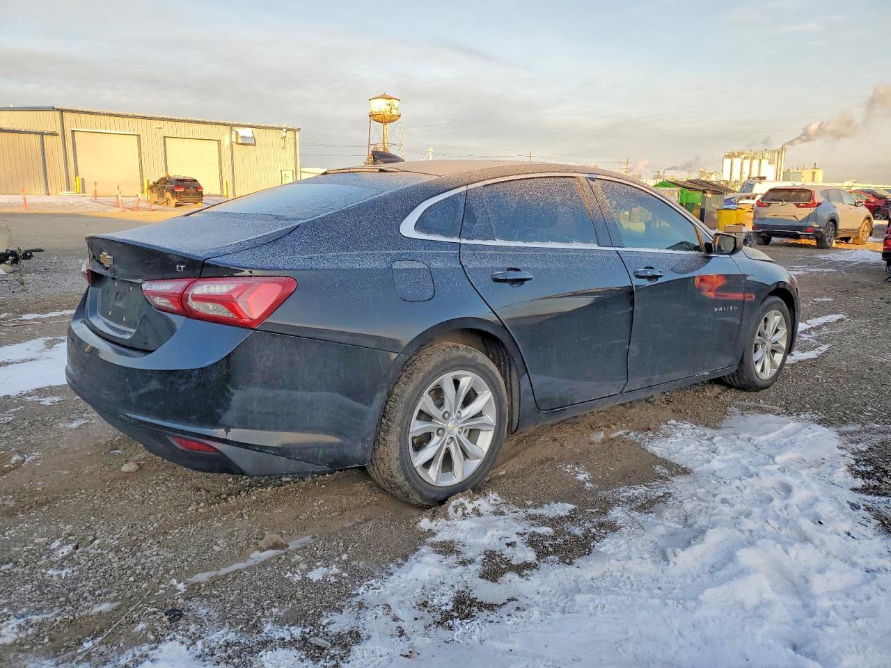 2022 CHEVROLET MALIBU LT photo 3