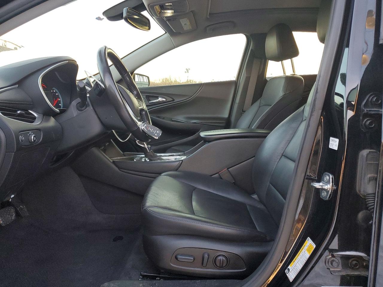 2022 CHEVROLET MALIBU LT photo 7