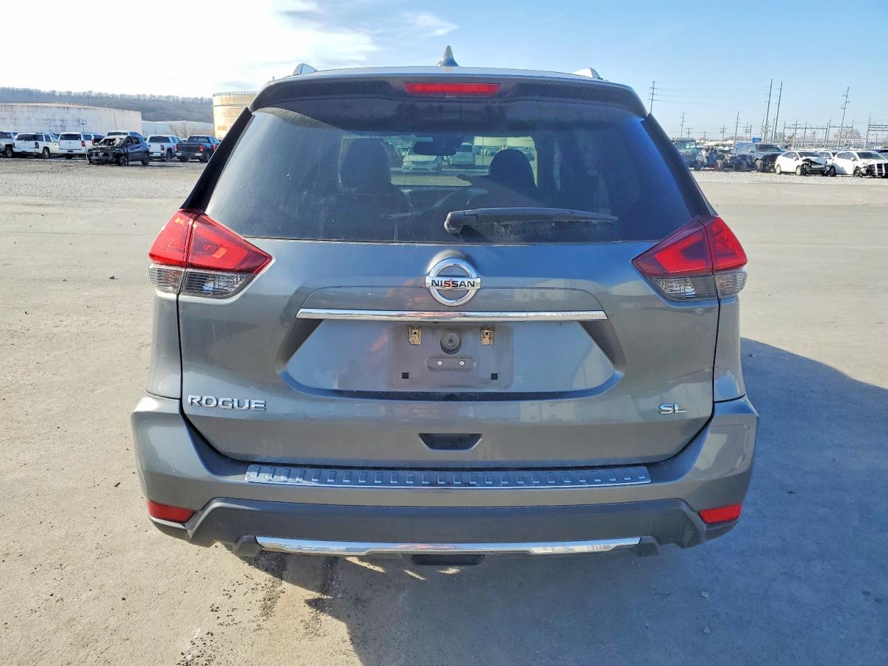 2017 NISSAN ROGUE S photo 11
