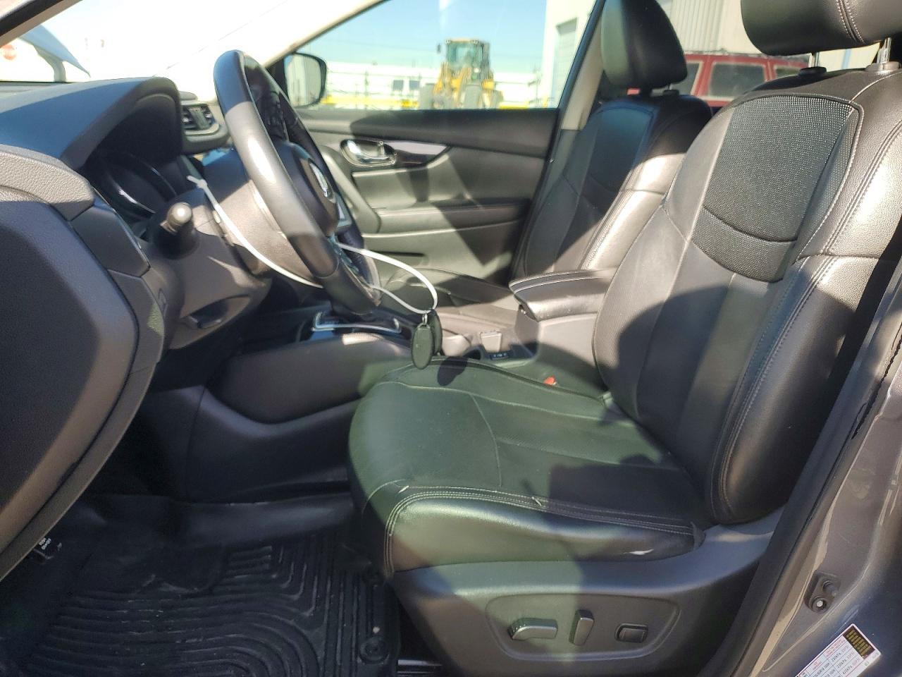 2017 NISSAN ROGUE S photo 13