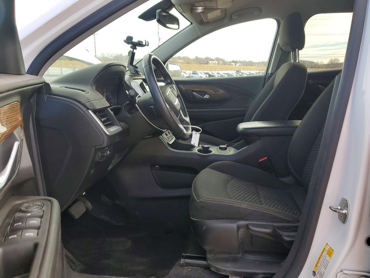 2019 GMC TERRAIN SLE photo 7