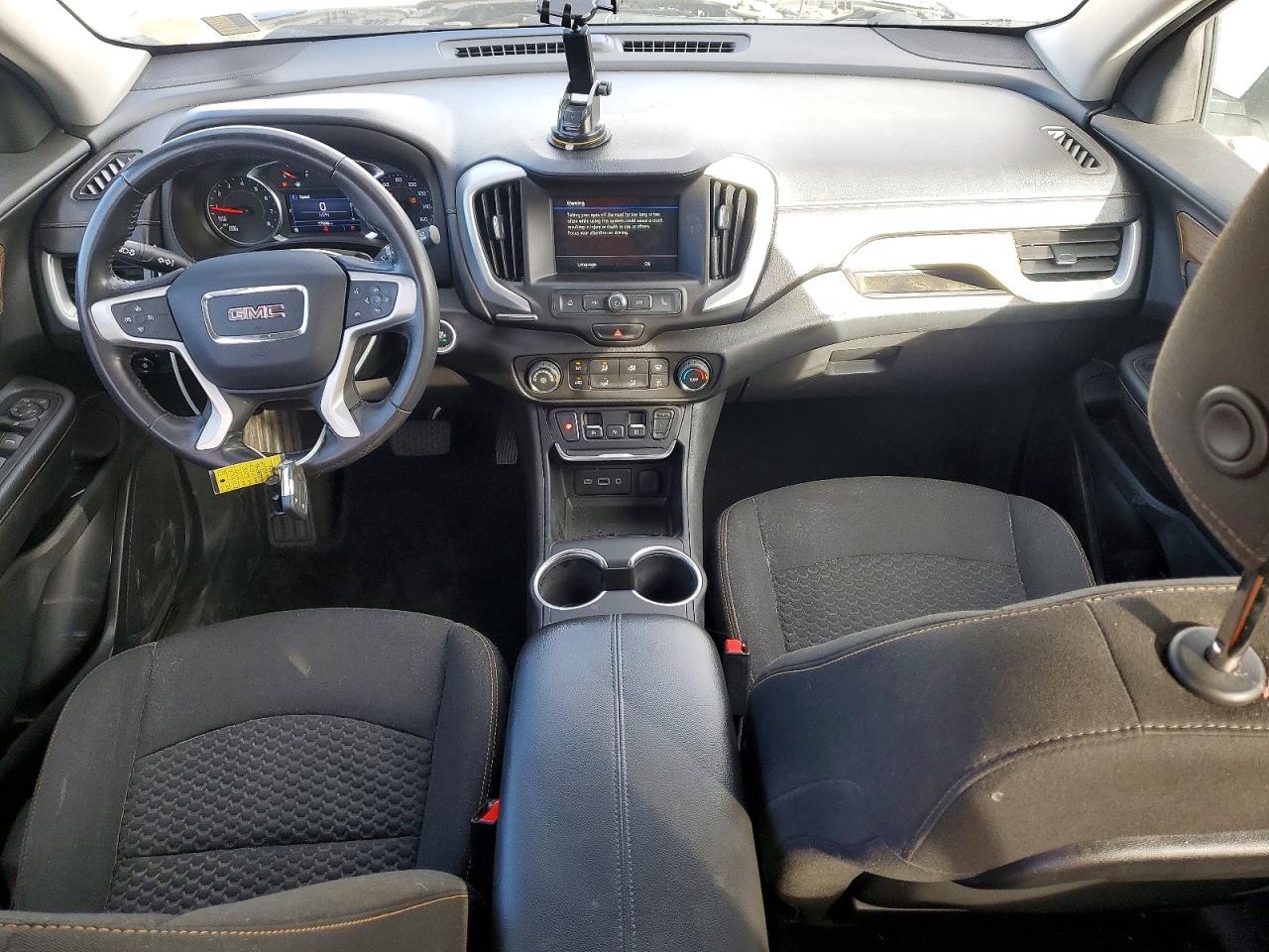 2019 GMC TERRAIN SLE photo 8