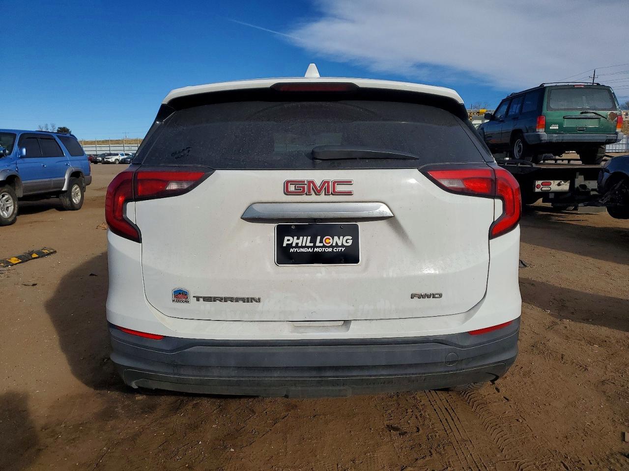 2019 GMC TERRAIN SLE photo 6