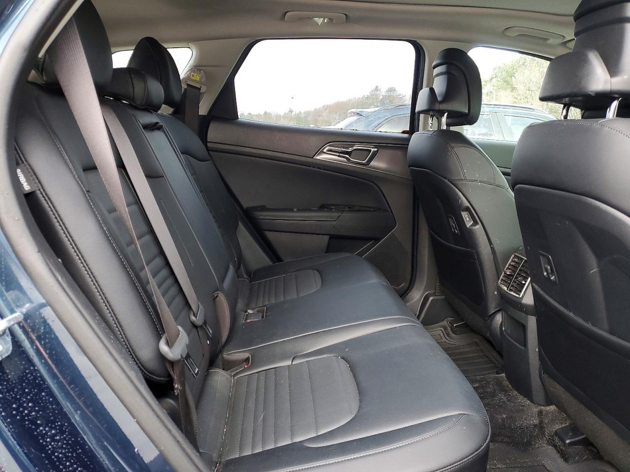 2025 KIA SPORTAGE SX PRESTIGE photo 11