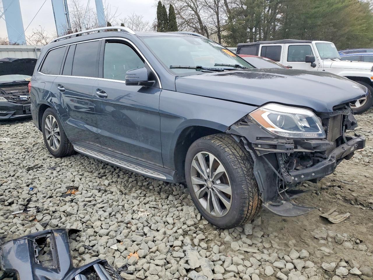 2015 MERCEDES-BENZ GL 450 4MATIC photo 10