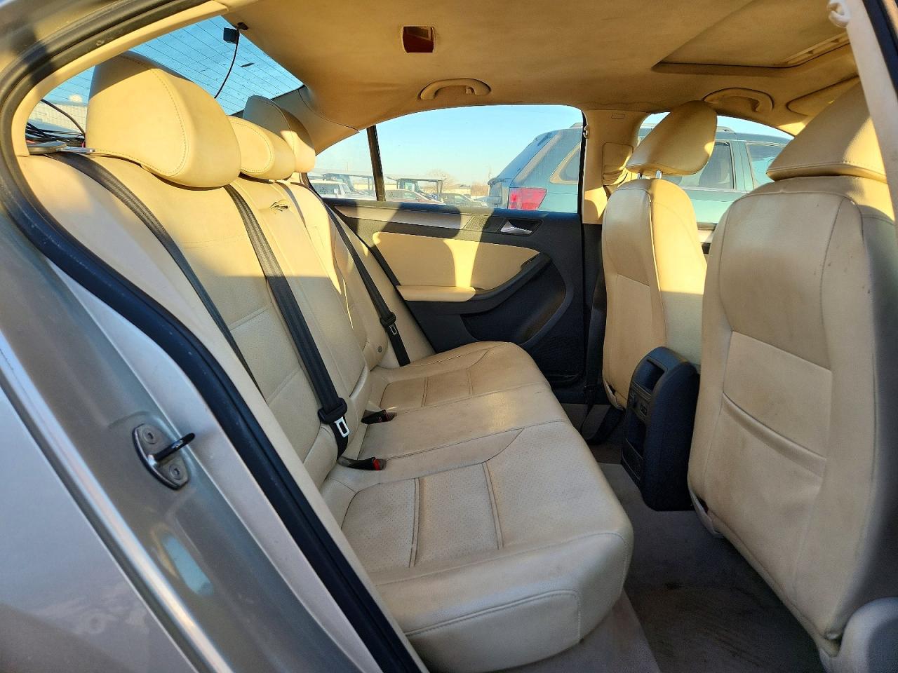 2013 VOLKSWAGEN JETTA TDI photo 19