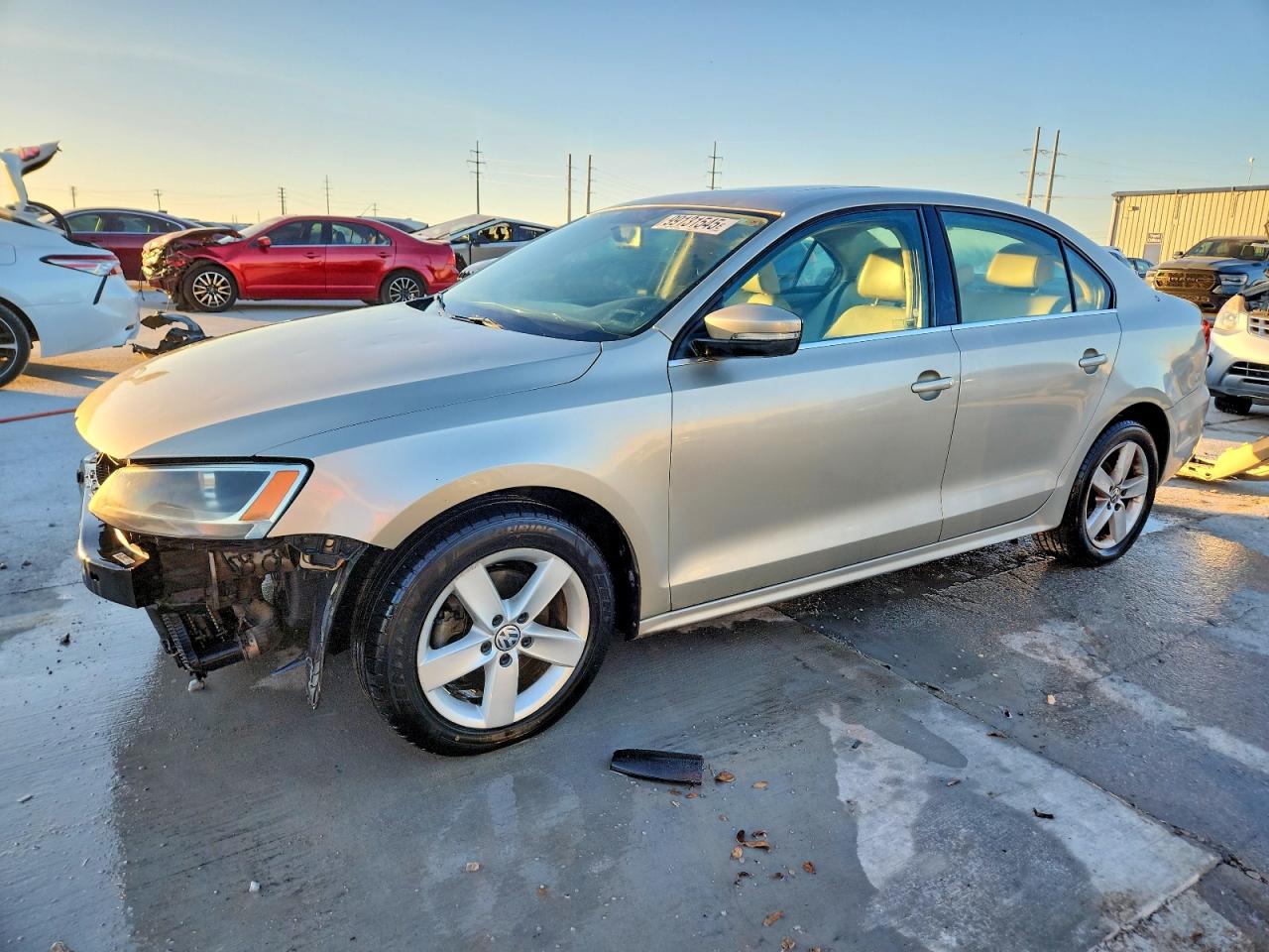 2013 VOLKSWAGEN JETTA
