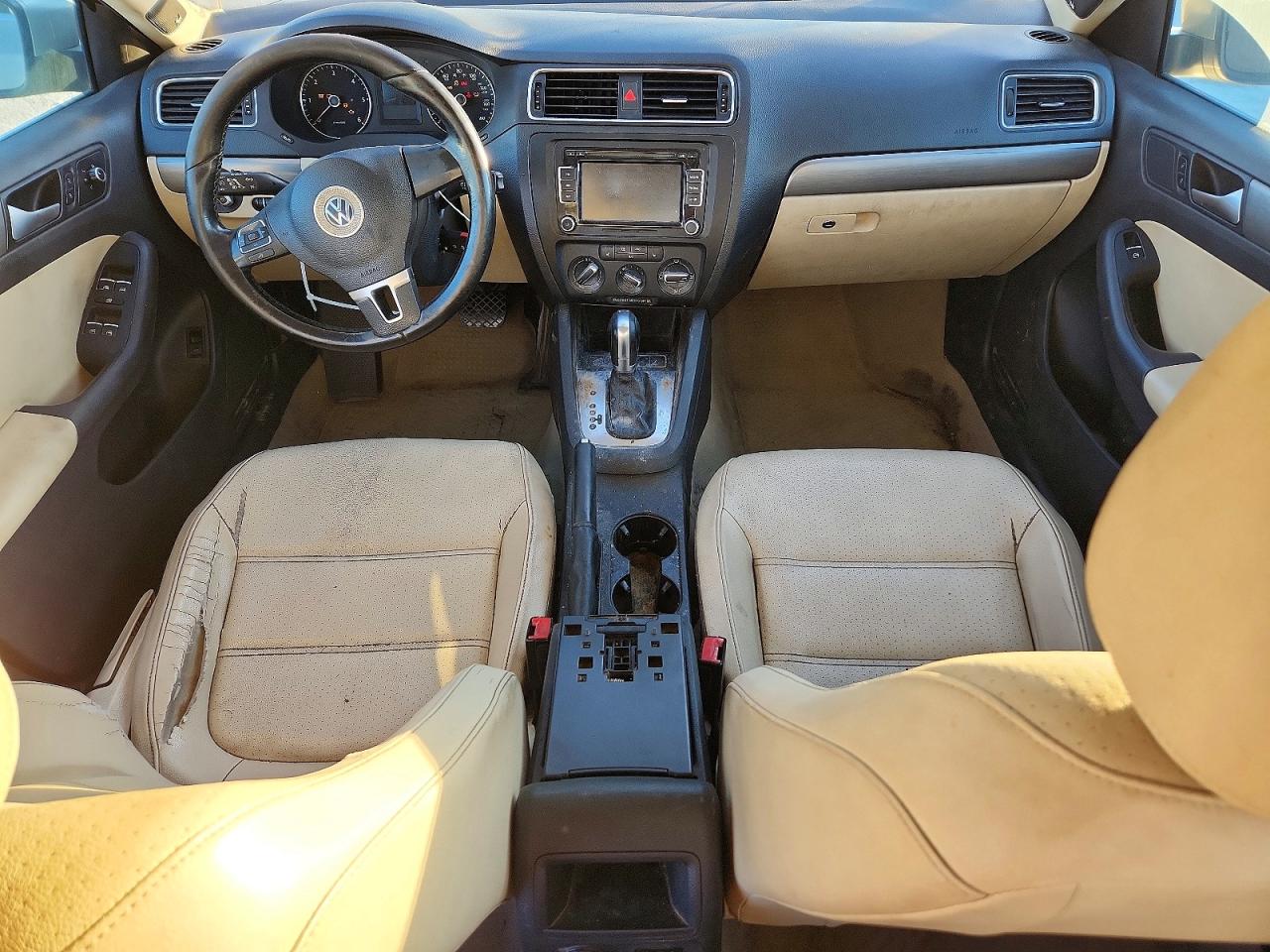 2013 VOLKSWAGEN JETTA TDI photo 15
