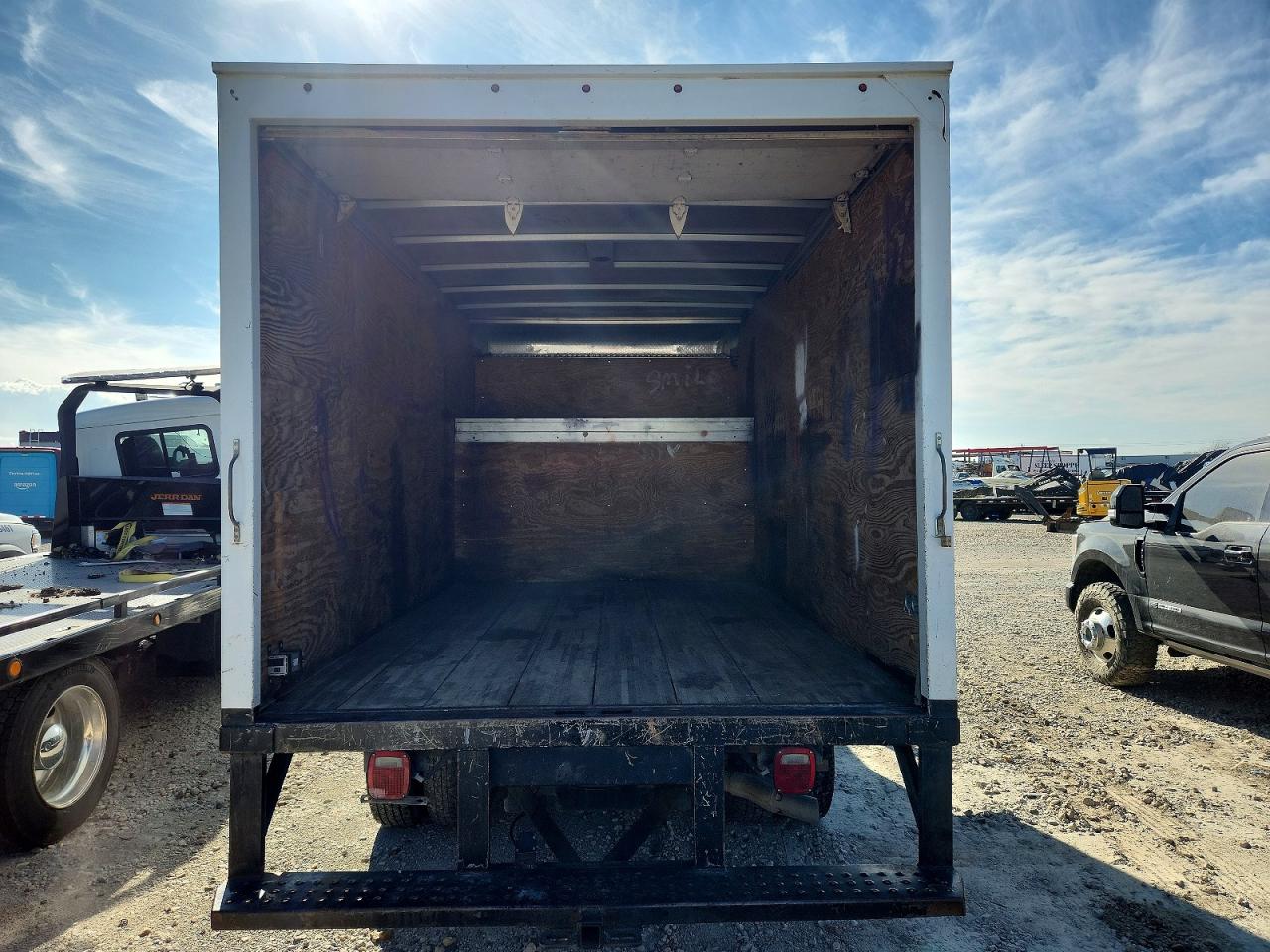 2014 FORD F350 SUPER DUTY BOX TRUCK photo 6