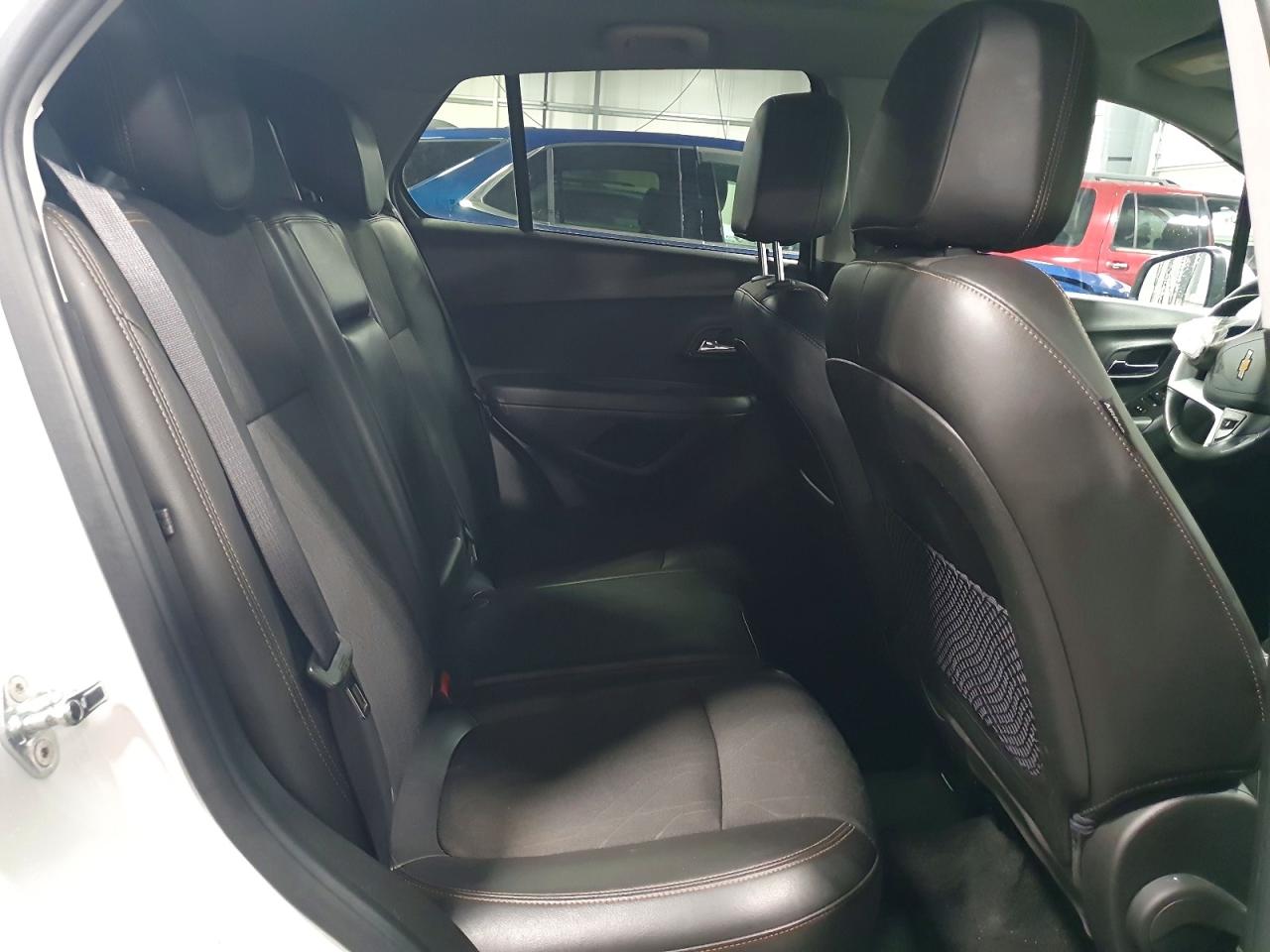 2018 CHEVROLET TRAX 1LT photo 11
