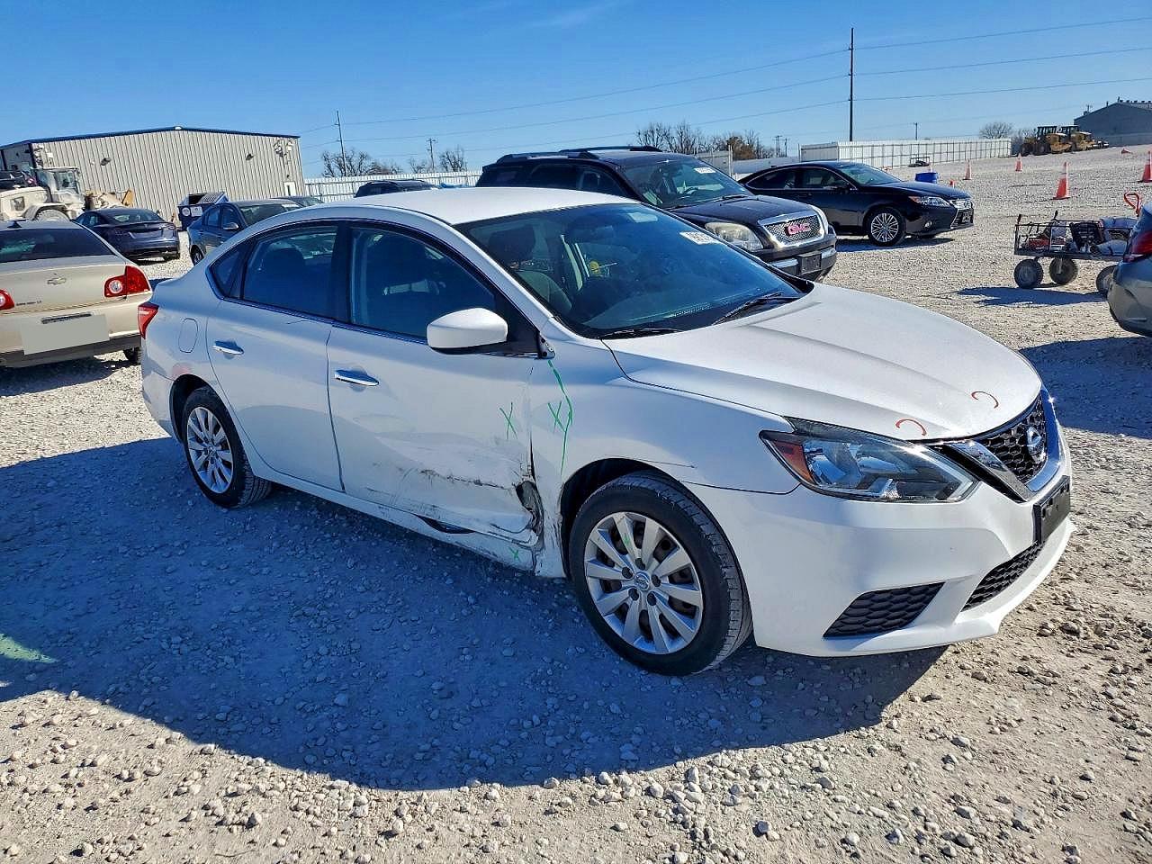 2019 NISSAN SENTRA S photo 4