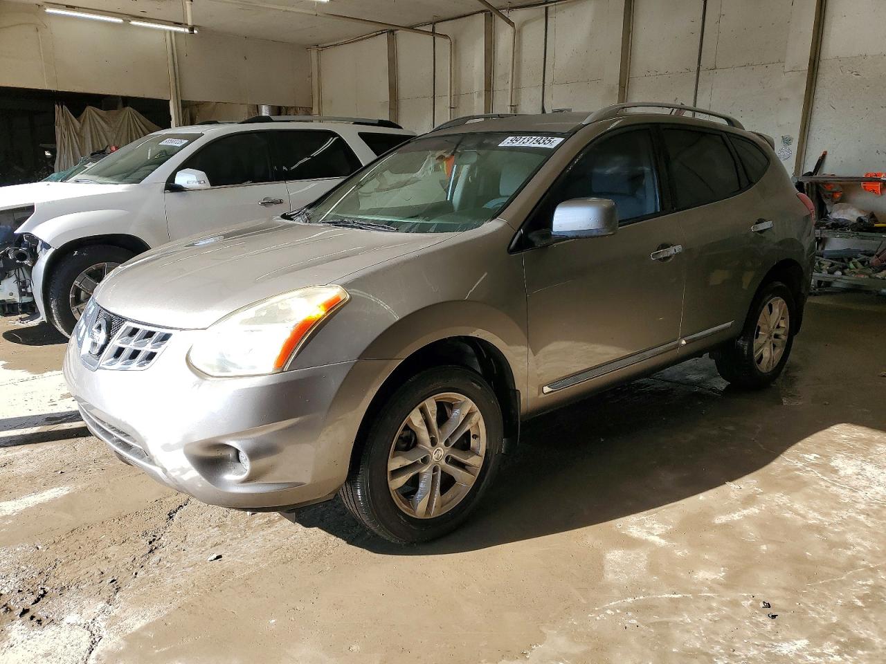 2013 NISSAN ROGUE