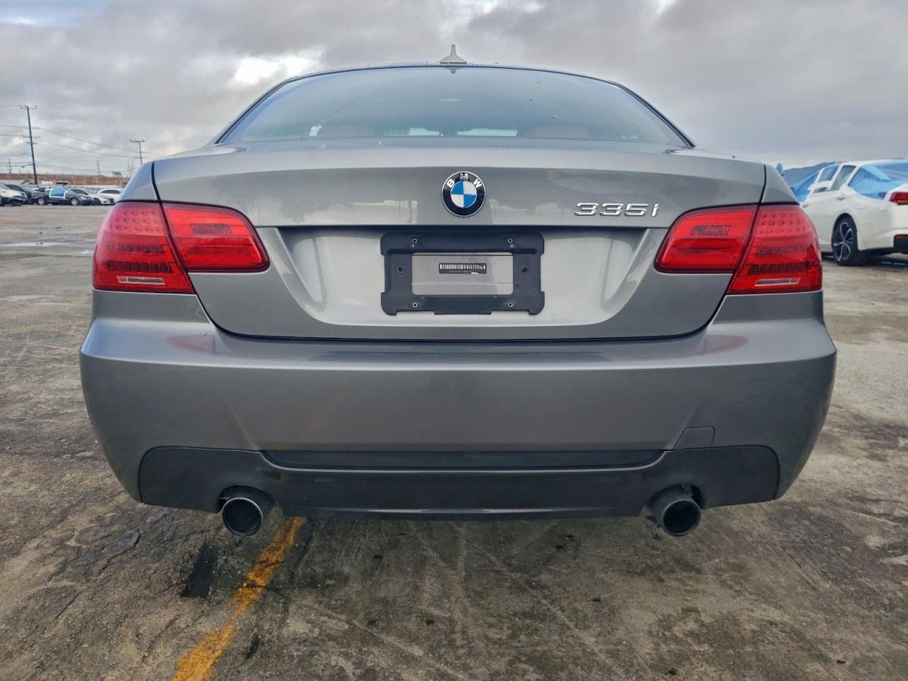 2011 BMW 335 I photo 6