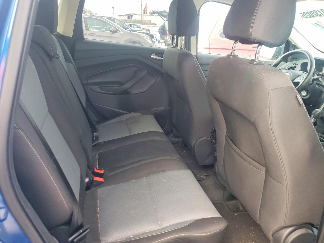 2017 FORD ESCAPE SE photo 21