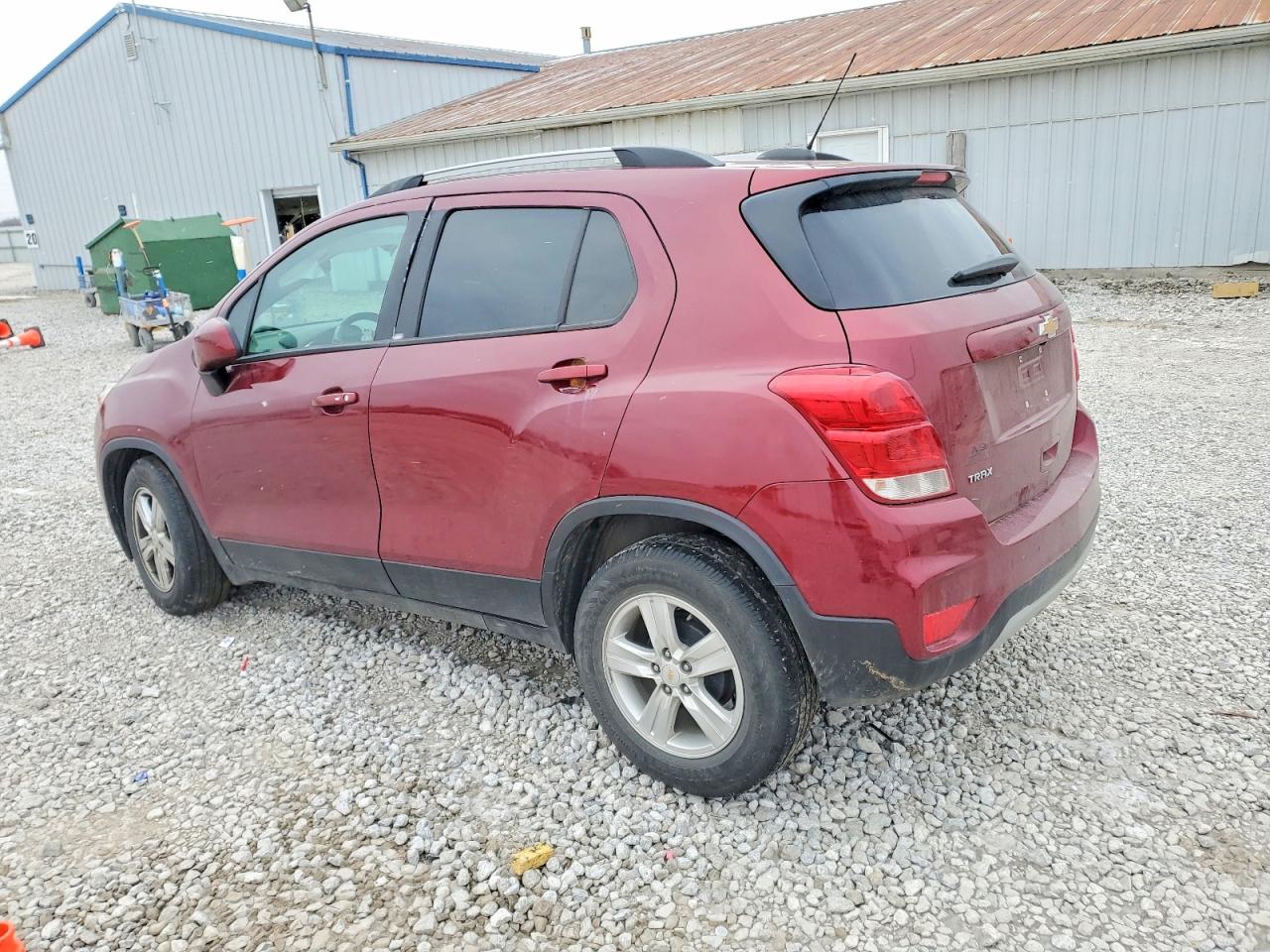 2021 CHEVROLET TRAX 1LT photo 2