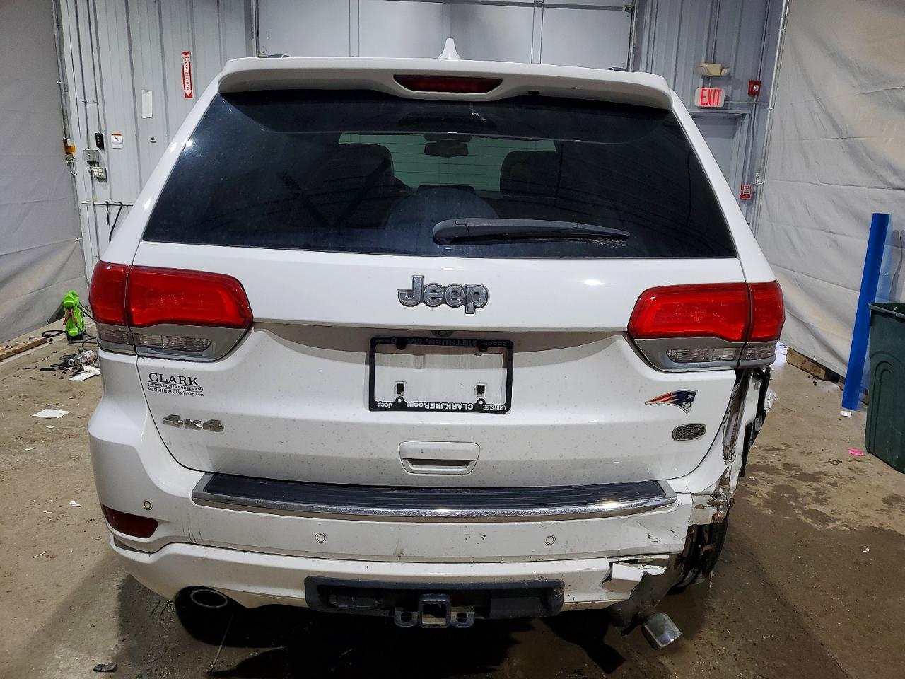 2015 JEEP GRAND CHEROKEE OVERLAND photo 6