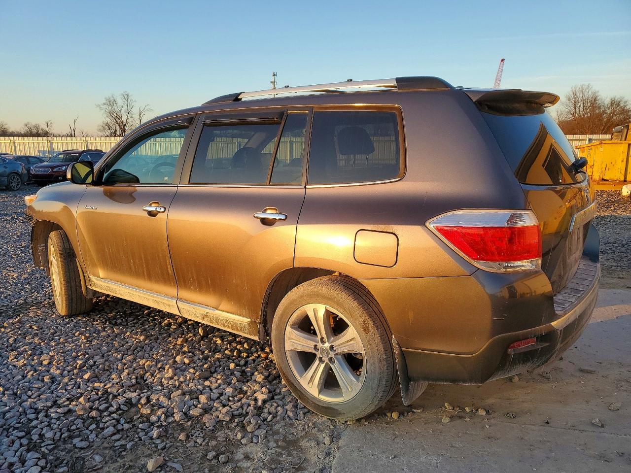 2013 TOYOTA HIGHLANDER LIMITED photo 2