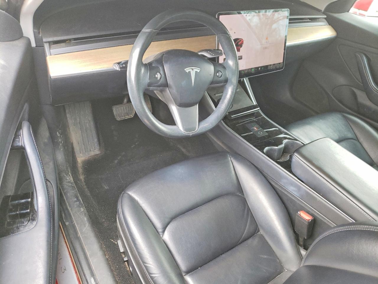 2018 TESLA MODEL 3 photo 8