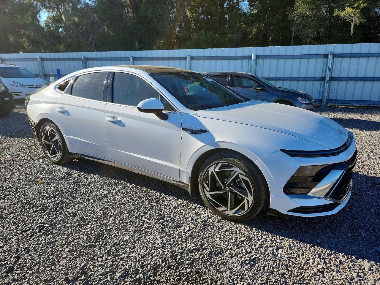 2024 HYUNDAI SONATA SEL photo 4