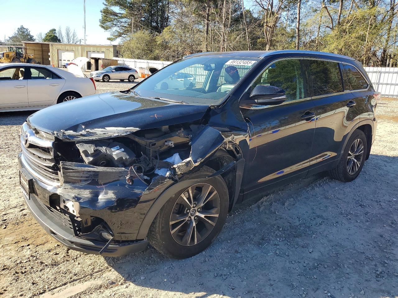 2016 TOYOTA HIGHLANDER