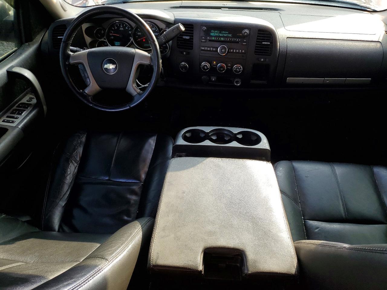 2009 CHEVROLET SILVERADO K1500 LT photo 8