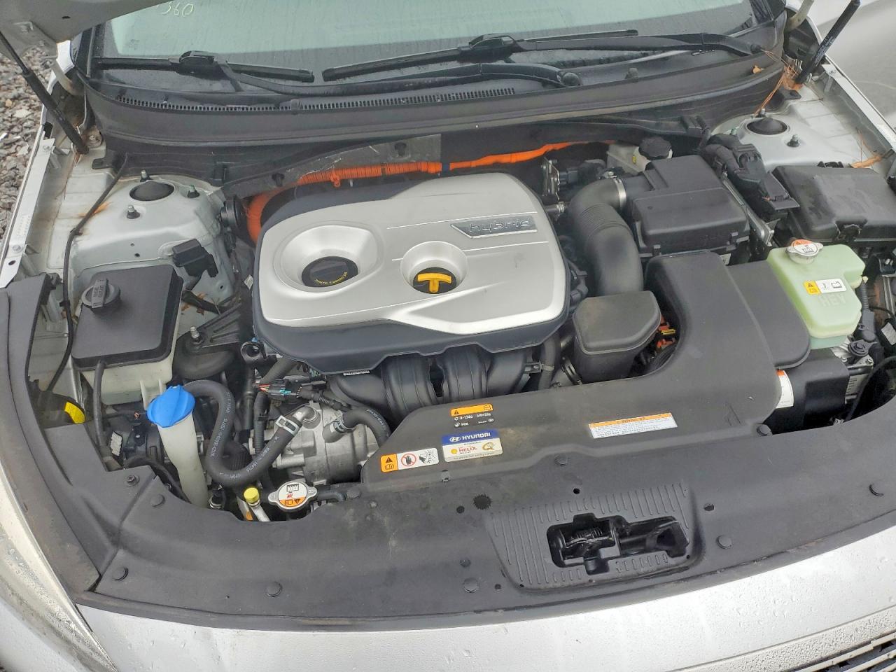 2016 HYUNDAI SONATA HYBRID photo 21