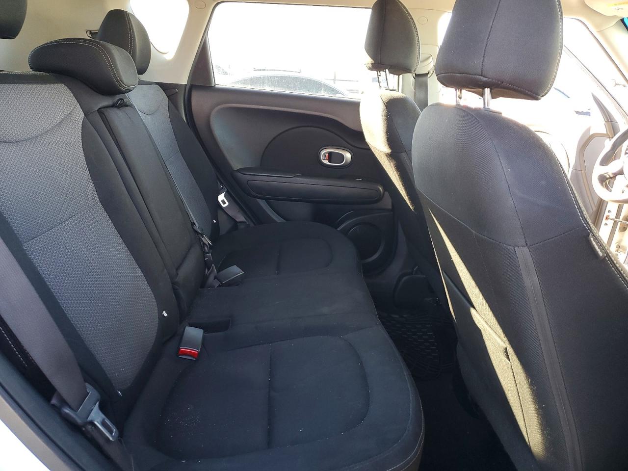 2018 KIA SOUL + photo 11