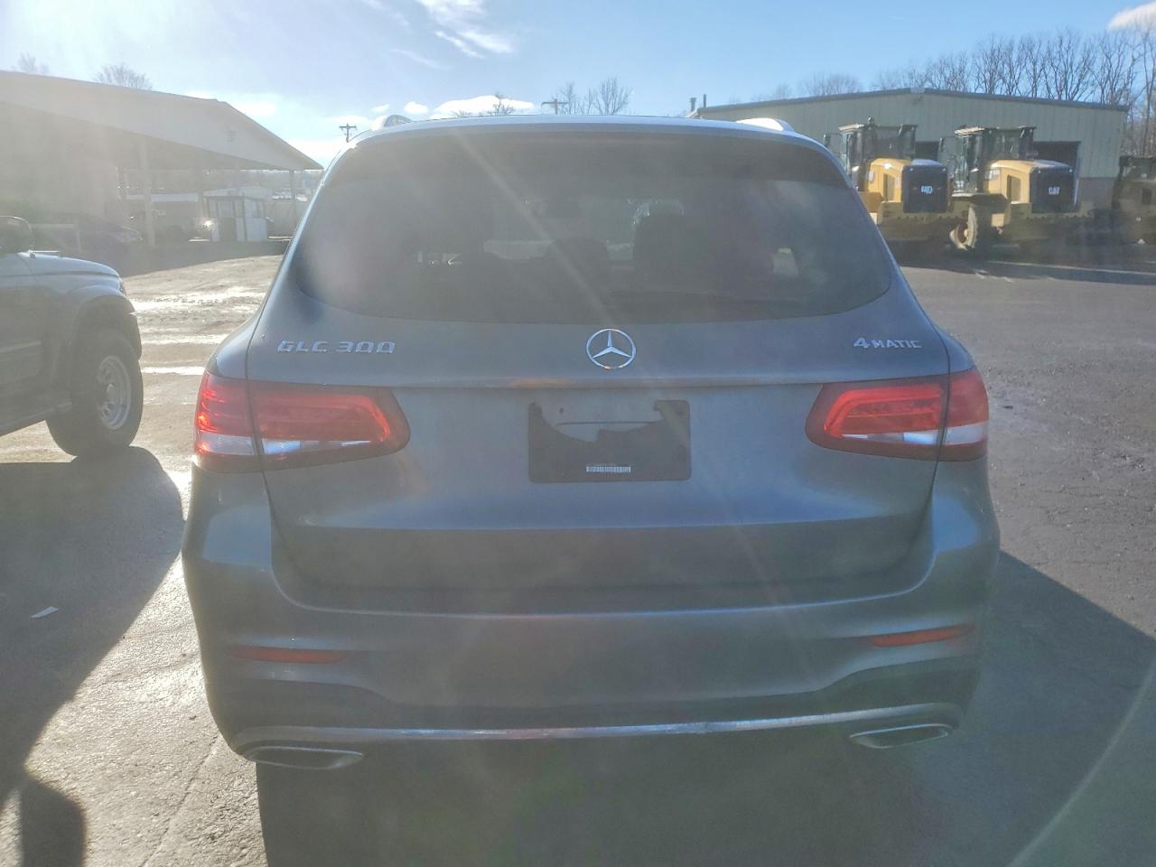 2016 MERCEDES-BENZ GLC 300 4MATIC photo 6