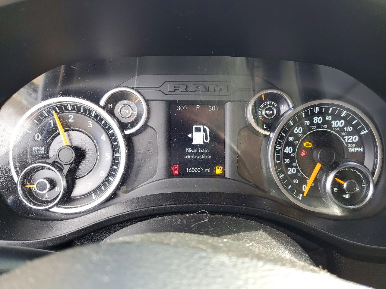 2019 RAM 1500 TRADESMAN photo 9