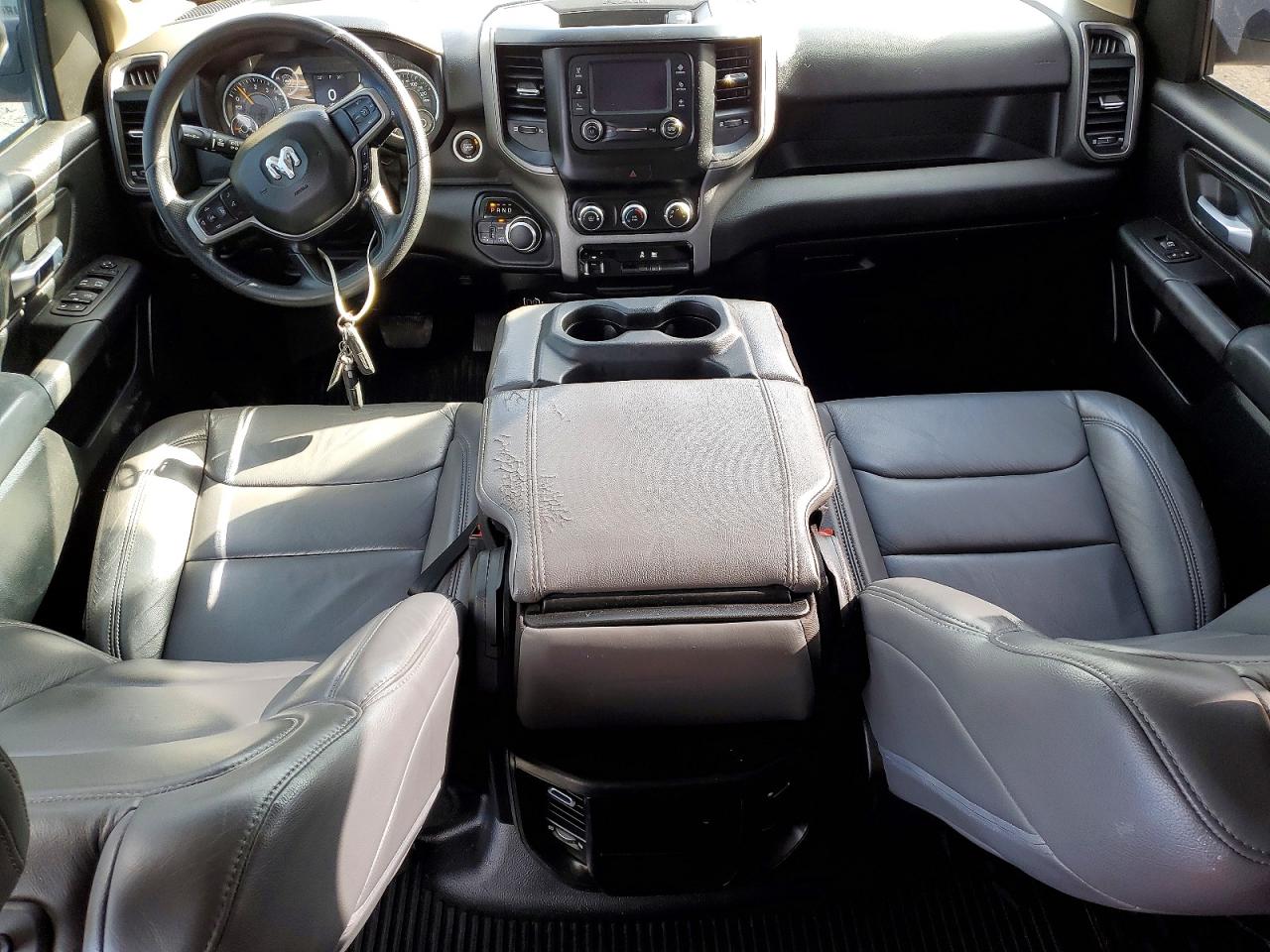 2019 RAM 1500 TRADESMAN photo 8