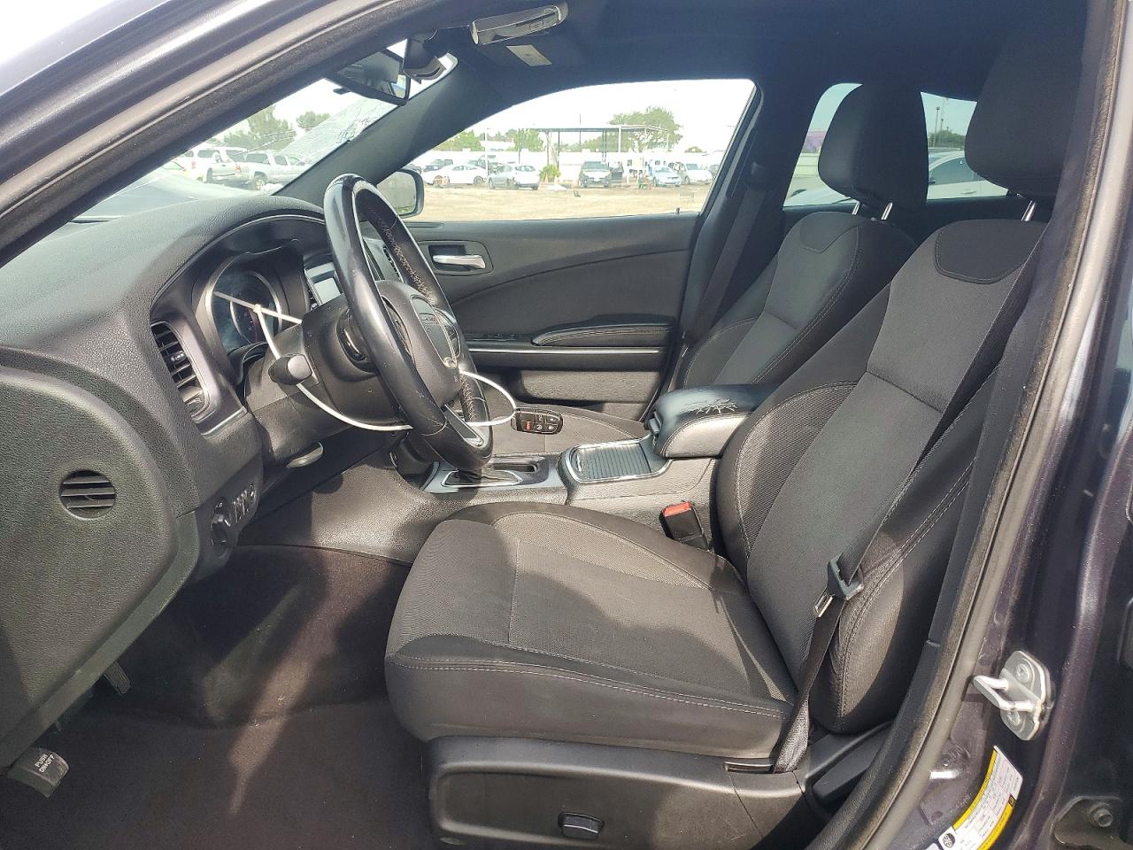 2016 DODGE CHARGER SE photo 7