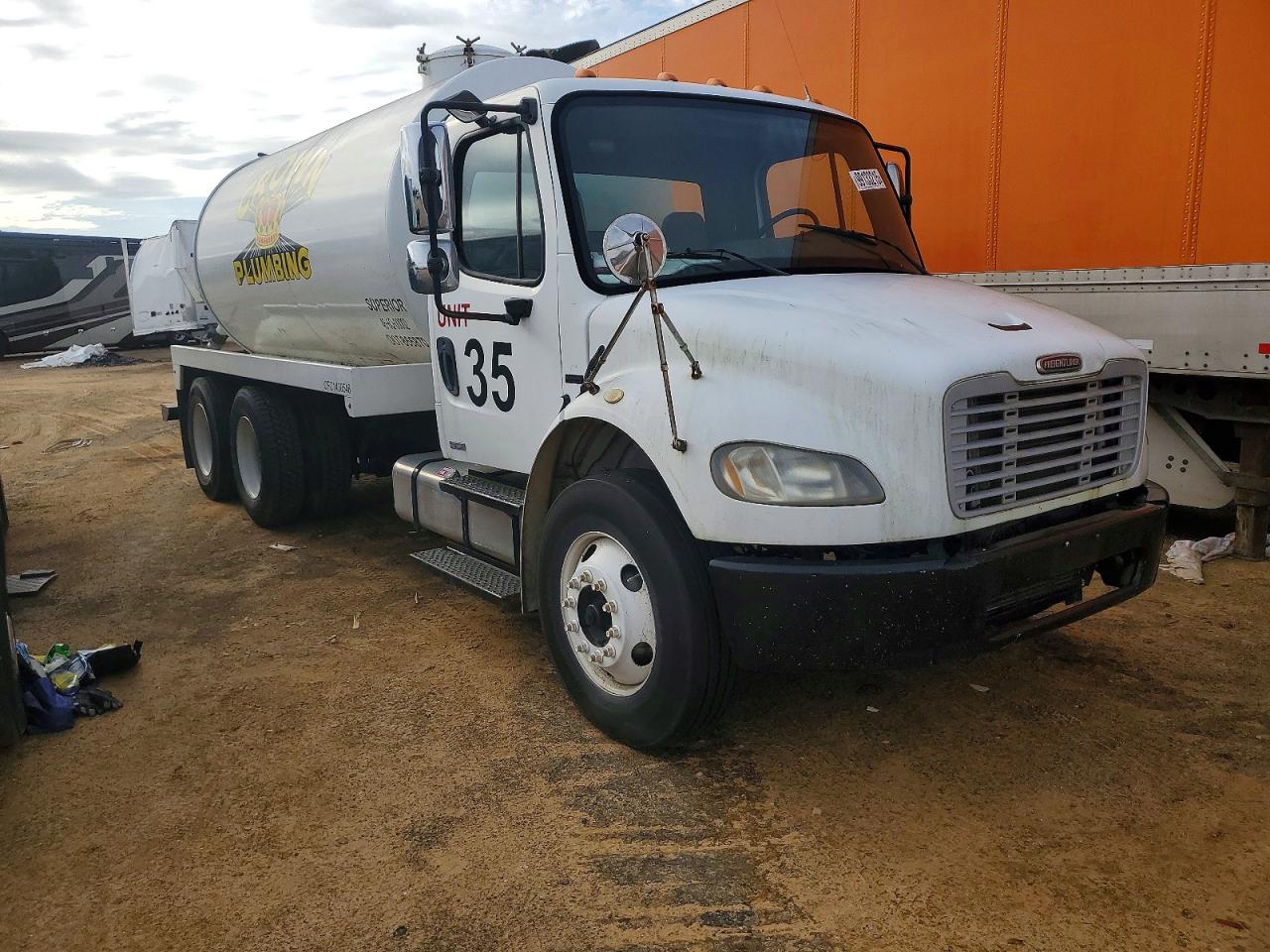 2007 FREIGHTLINER M2