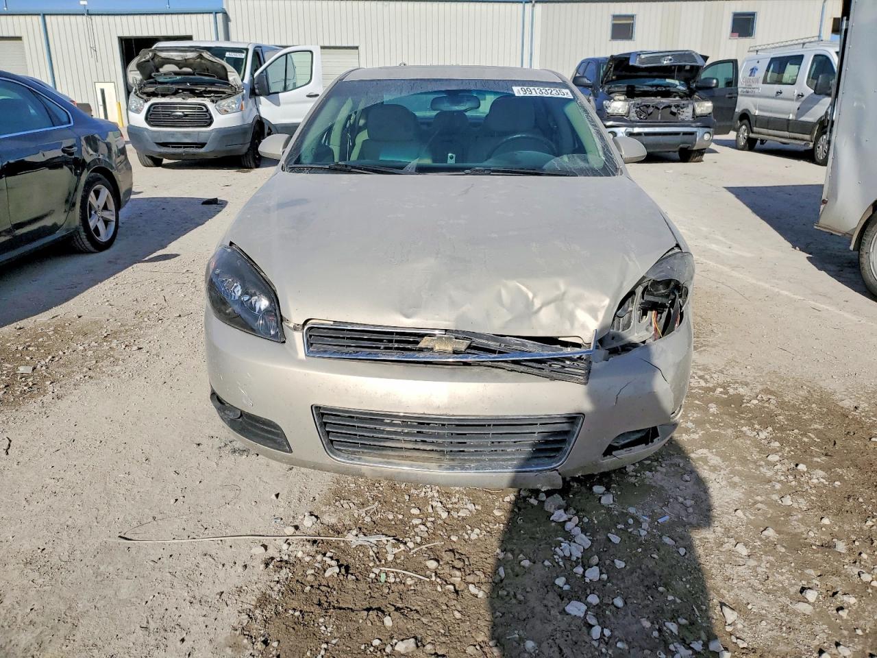 2010 CHEVROLET IMPALA LT photo 9