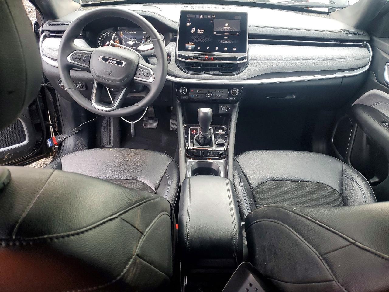 2024 JEEP COMPASS LATITUDE photo 8