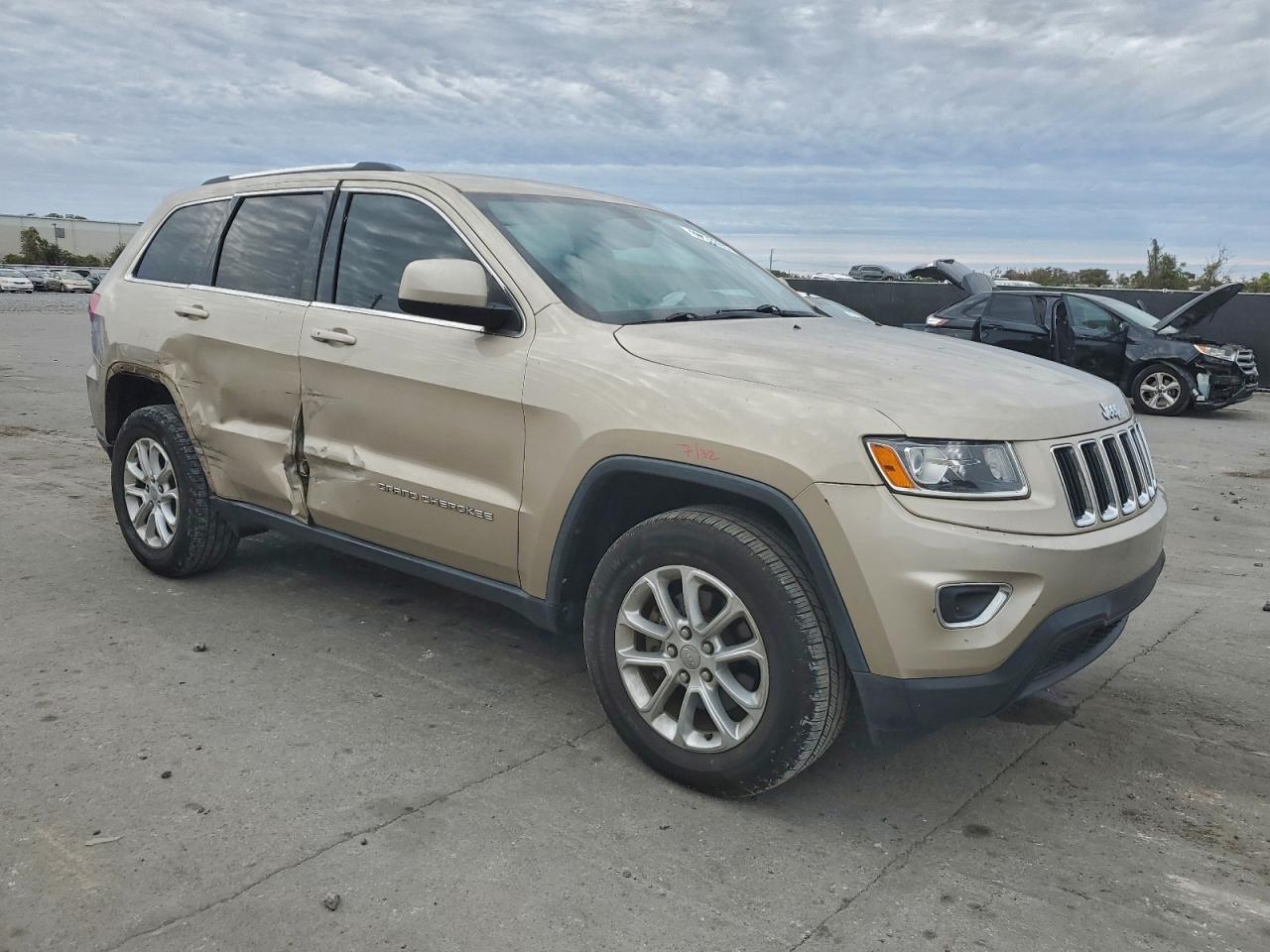 2014 JEEP GRAND CHEROKEE LAREDO photo 7