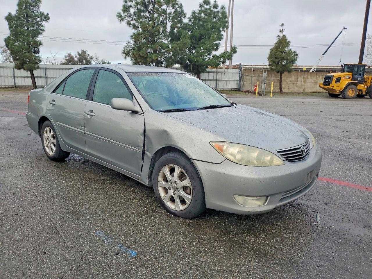 2006 TOYOTA CAMRY LE photo 4