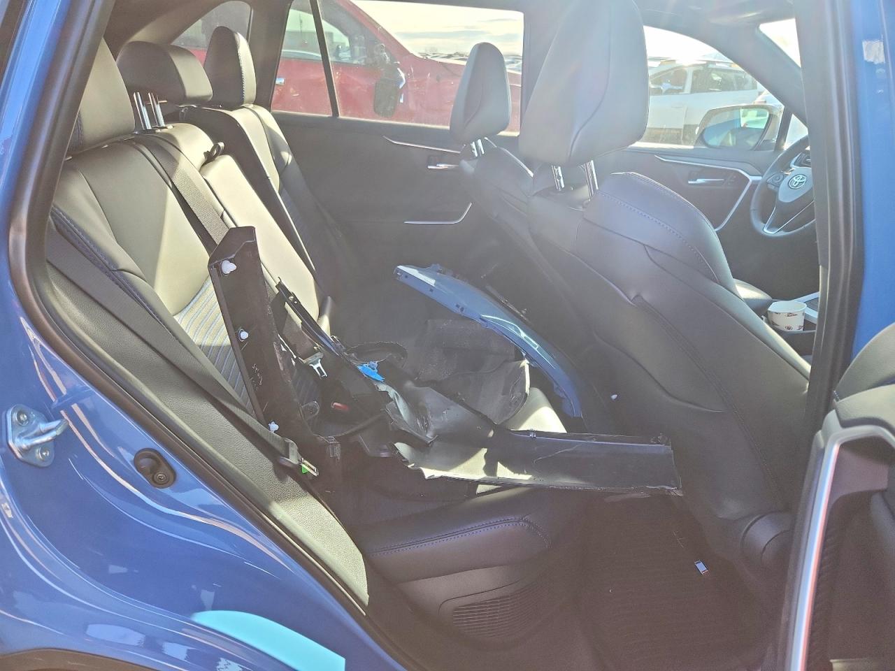 2025 TOYOTA RAV4 XSE photo 11