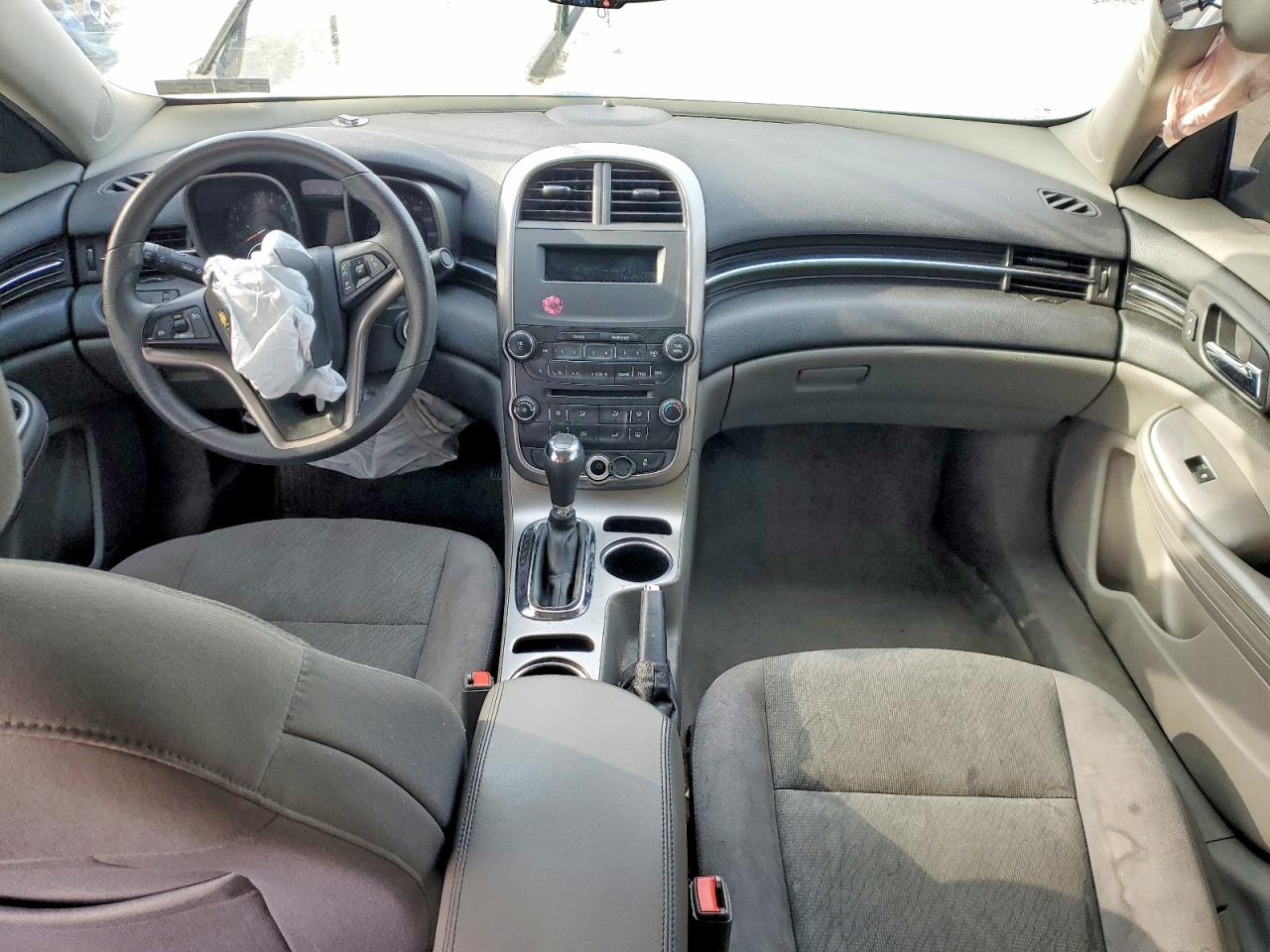 2014 CHEVROLET MALIBU LS photo 8