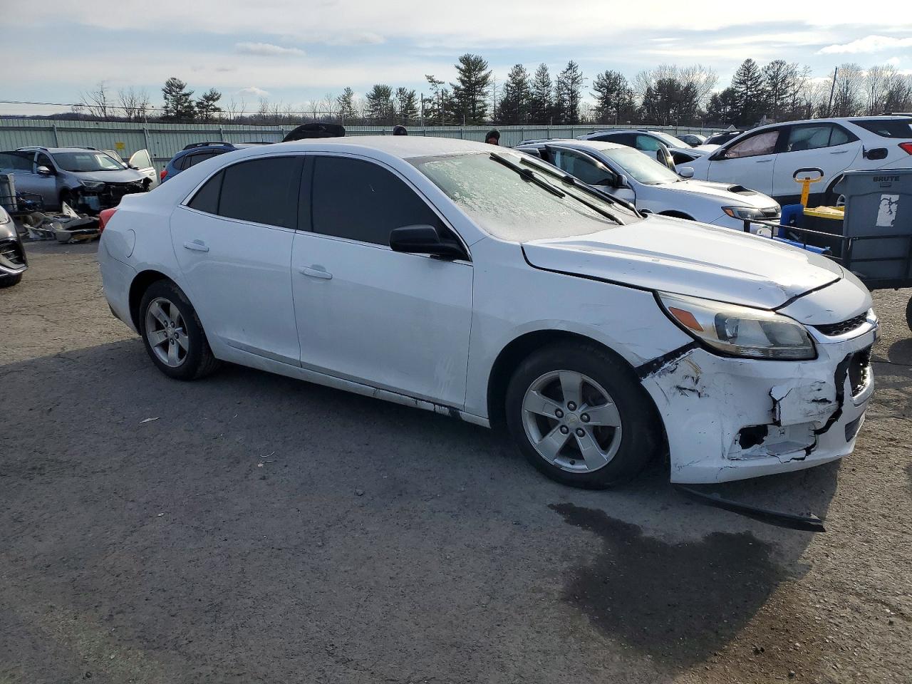 2014 CHEVROLET MALIBU LS photo 4