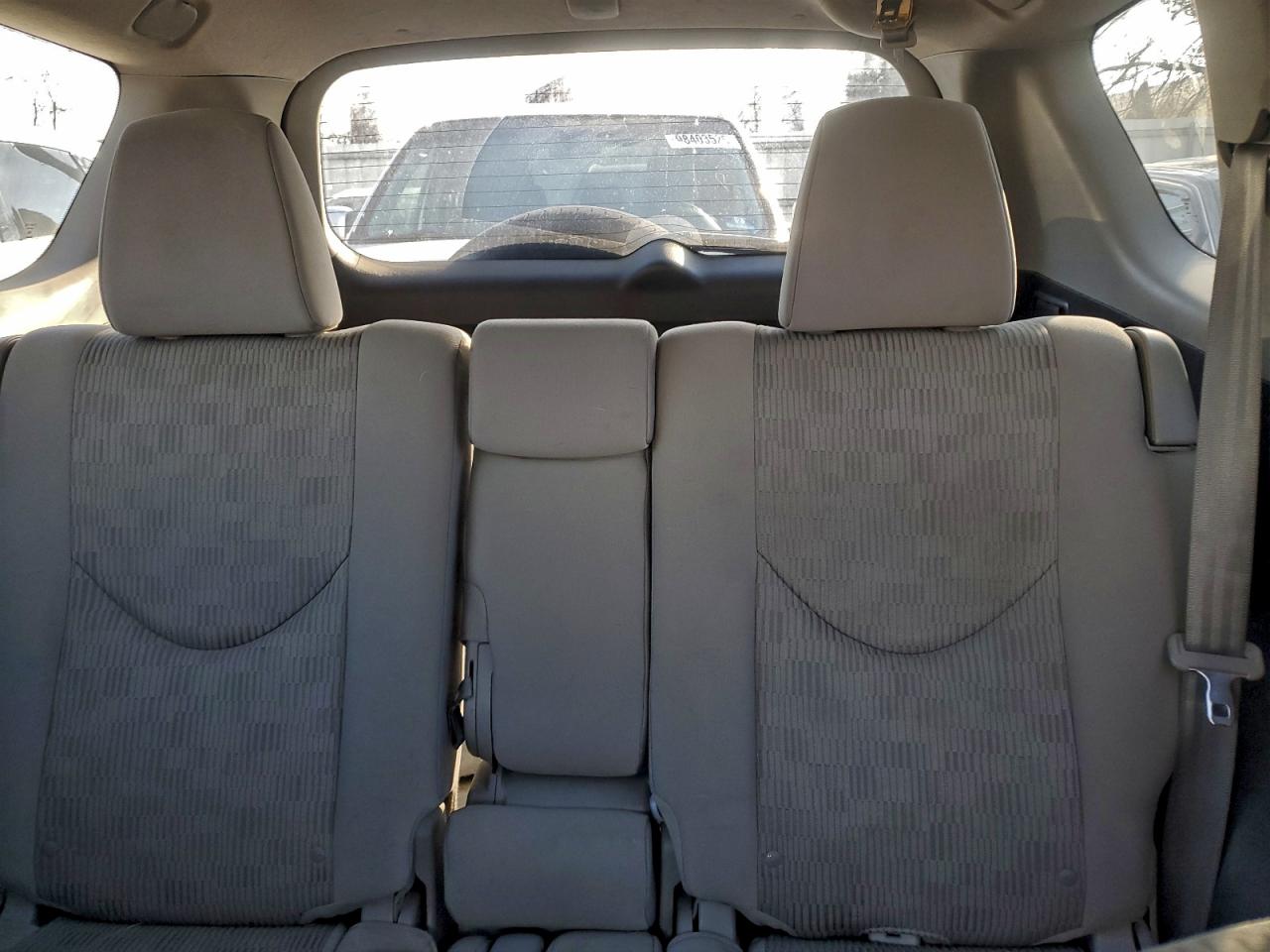 2012 TOYOTA RAV4 photo 10