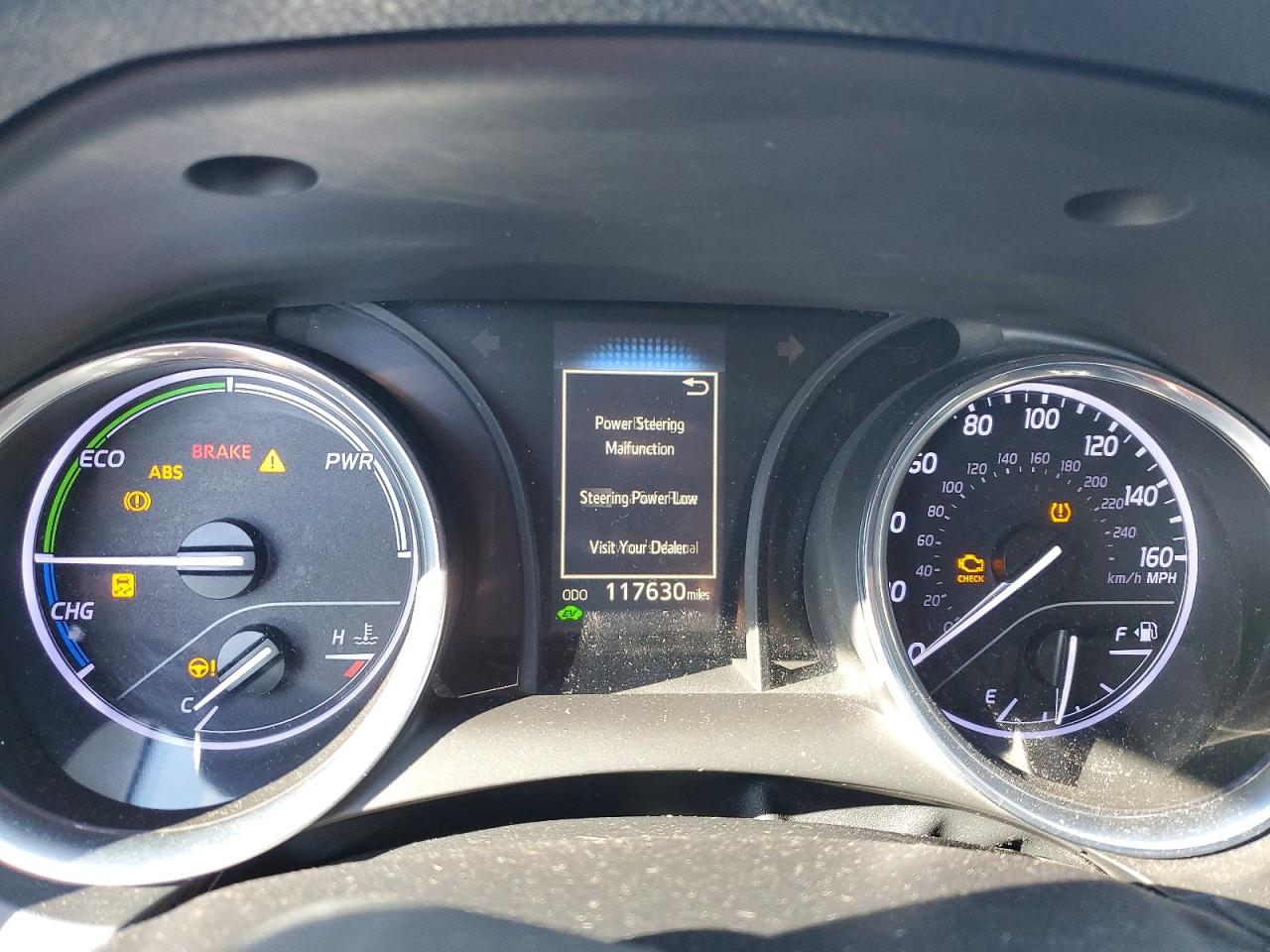 2019 TOYOTA CAMRY LE photo 9